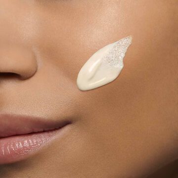Doux Nettoyant Moussant Hydratant collection Camélia