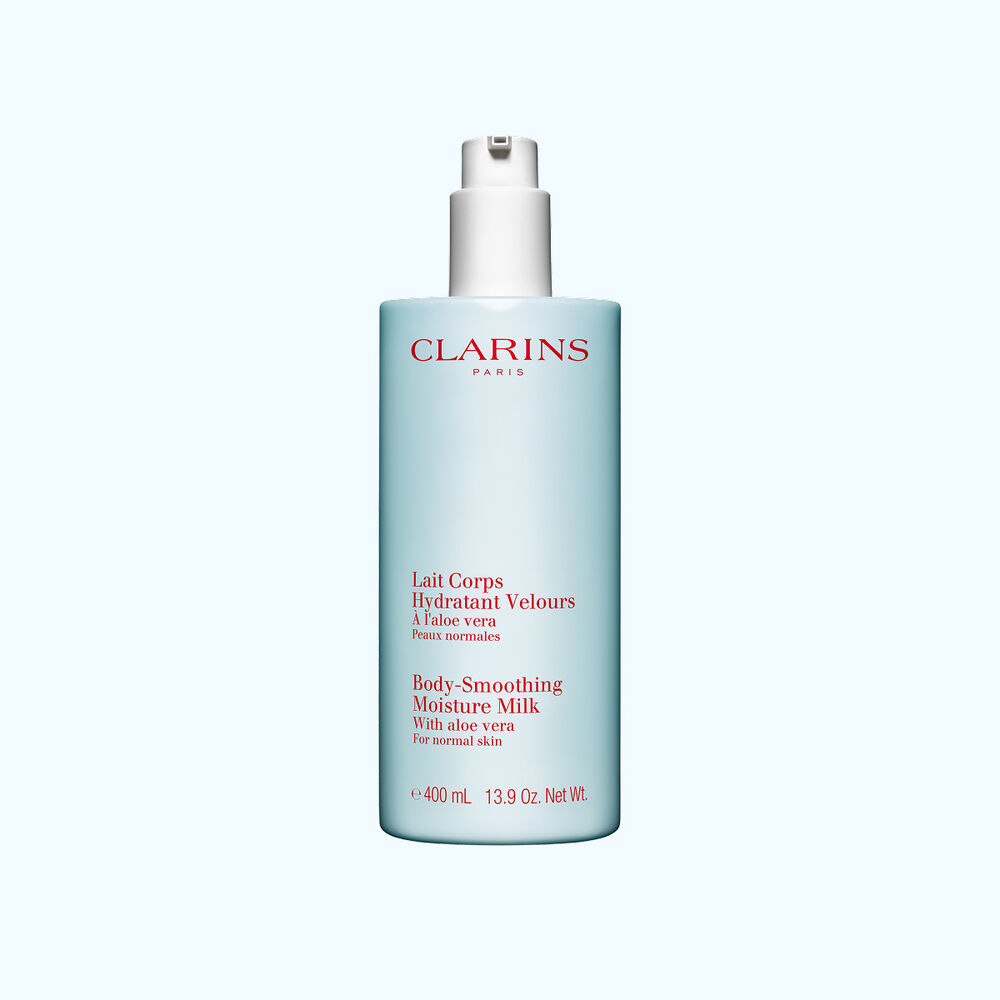 Lait corps hydratant velours Clarins aux ingr&eacute;dients bio pour hydrater, adoucir et prot&eacute;ger visiblement votre peau au quotidien.