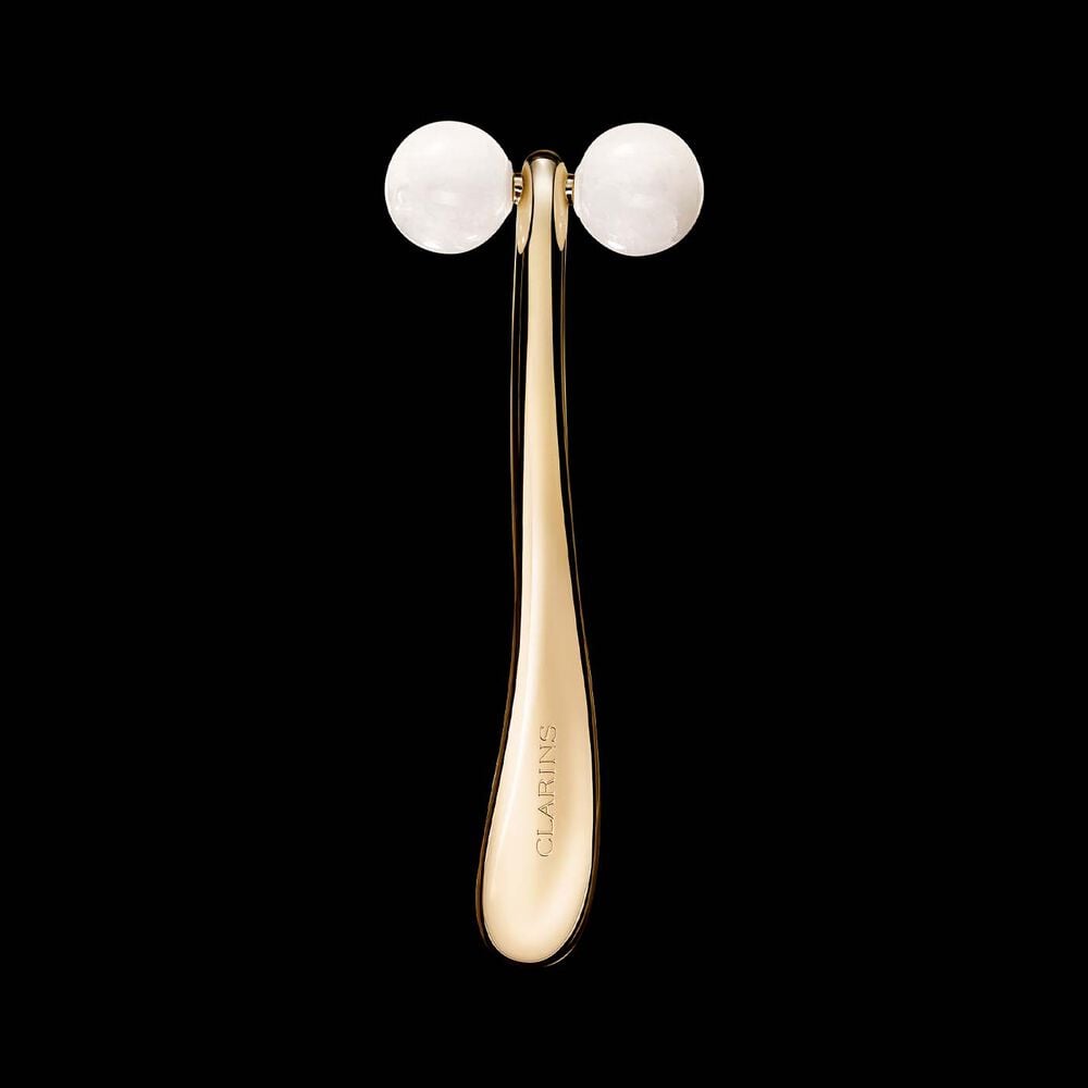 Pr&eacute;sentation du Roll-On Clarins Precious sur fond noir