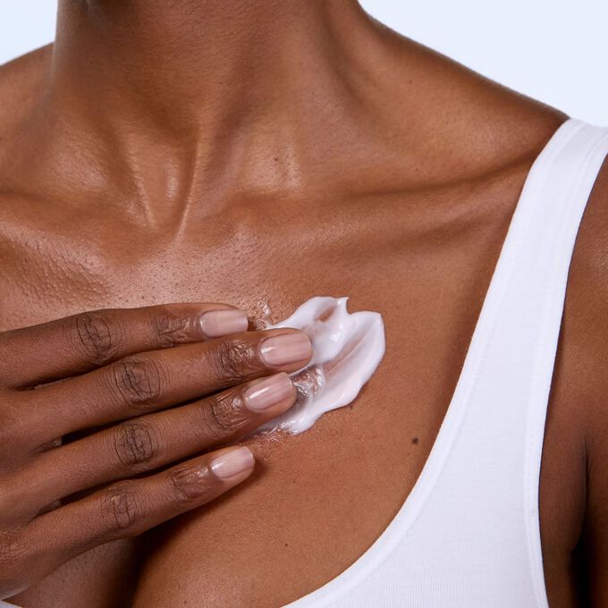 Multi-Intensive Concentr&eacute; D&eacute;collet&eacute; et Cou 75&nbsp;ml &agrave; l&rsquo;harungana bio issu du commerce &eacute;quitable