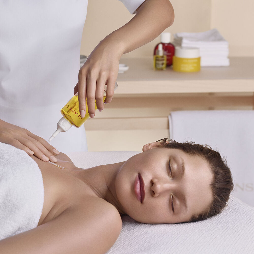 MASSAGE ÉQUILIBRE AUX HUILES ESSENTIELLES