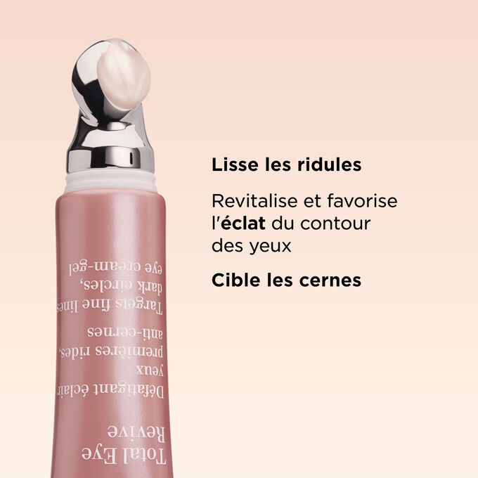 Cette cr&egrave;me anti-rides et anti-ridules ravive l&rsquo;&eacute;clat, lisse les ridules et cible les cernes autour des yeux.