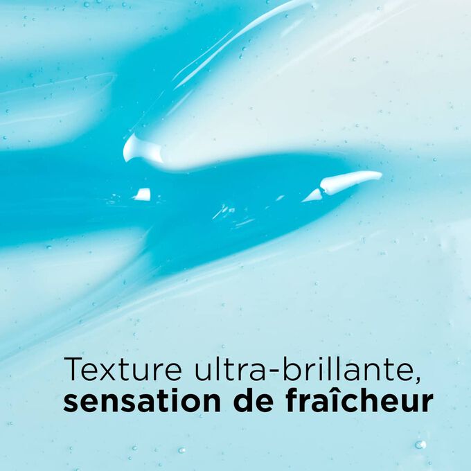 Arri&egrave;re-plan textur&eacute; illustrant la texture bleue de la Cryo Lip Oil Clarins, avec sa texture haute brillance et sa sensation de fra&icirc;cheur.