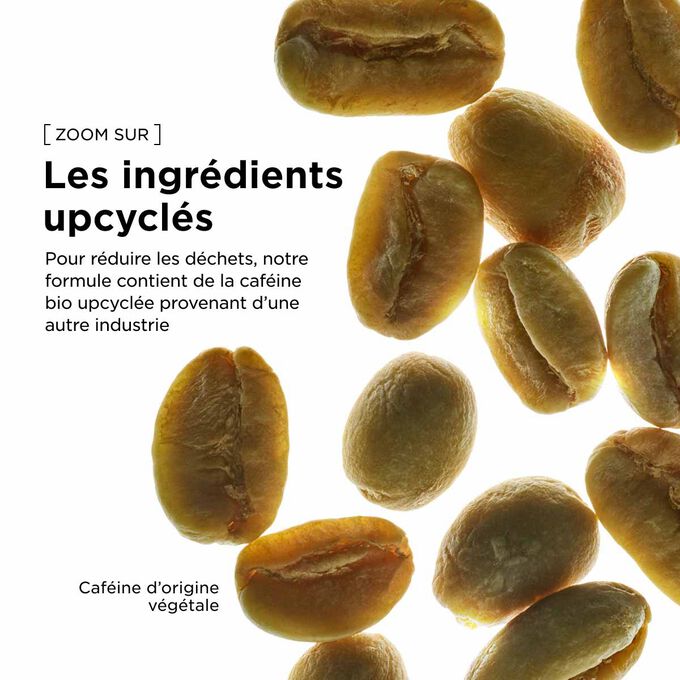 Cette Cr&egrave;me Masvelt Clarins est pr&eacute;sent&eacute;e dans un emballage circulaire en verre recycl&eacute; pour une beaut&eacute; responsable.