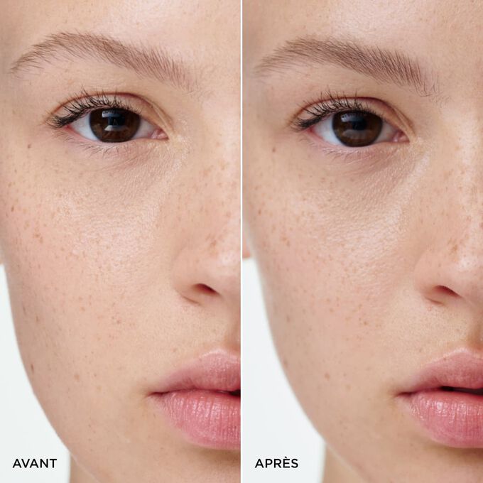 Les sourcils d&rsquo;une femme avant et apr&egrave;s utilisation du gel &agrave; sourcils teint&eacute; Clarins en Light Brown, pour des sourcils plus fournis, plus d&eacute;finis et naturels.