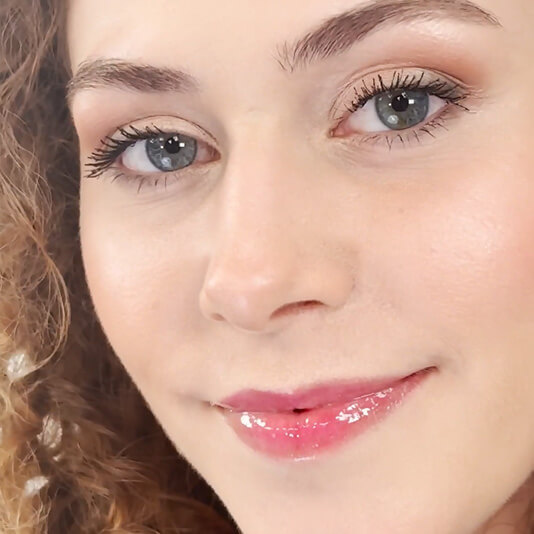 Look brillant et glacé